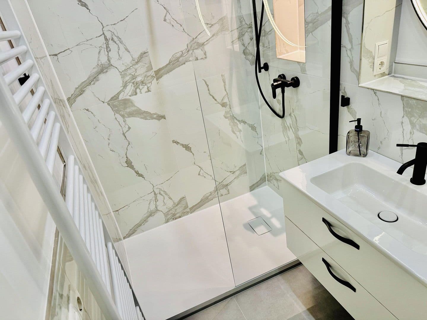 Predaj bytu 3-izbový 60 m², Pestalozzistraße 17, Braunschweig, Dolné Sasko Predaj bytu 3-izbový 60 m², Pestalozzistraße 17, Braunschweig, Dolné Sasko