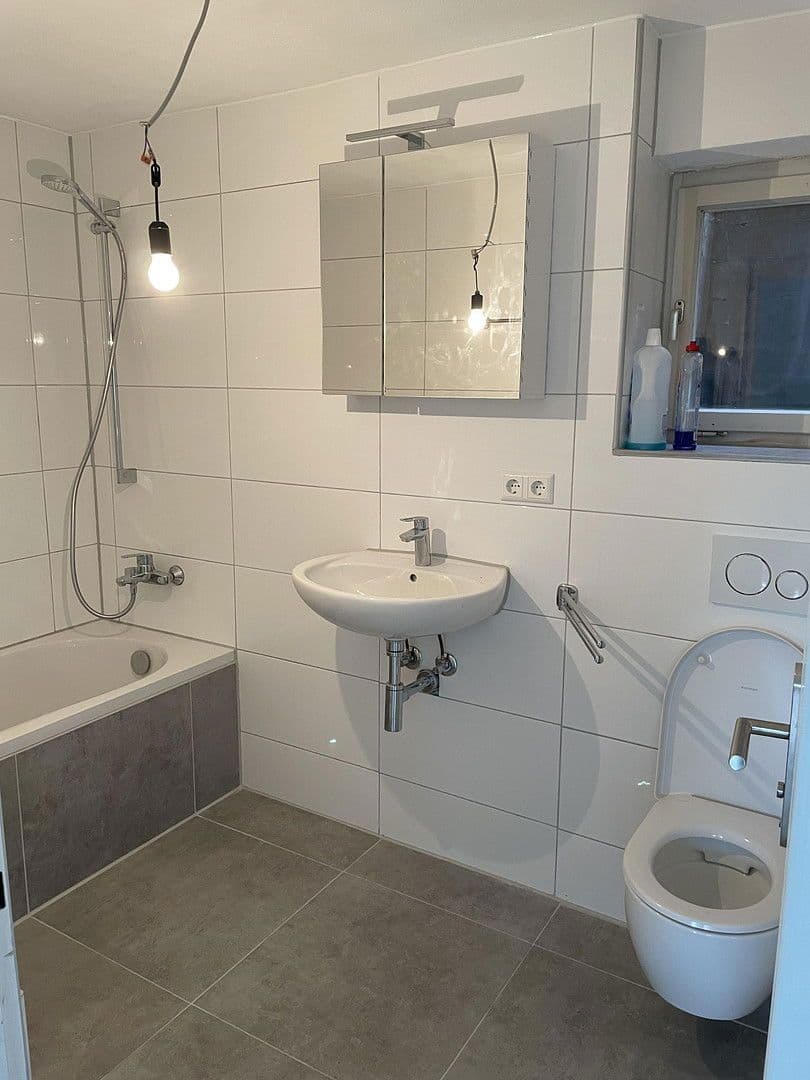 Predaj domu 180 m², pozemek 510 m², Wengertweg25, Aidlingen, Bádensko-Wurttembersko Predaj domu 180 m², pozemek 510 m², Wengertweg25, Aidlingen, Bádensko-Wurttembersko