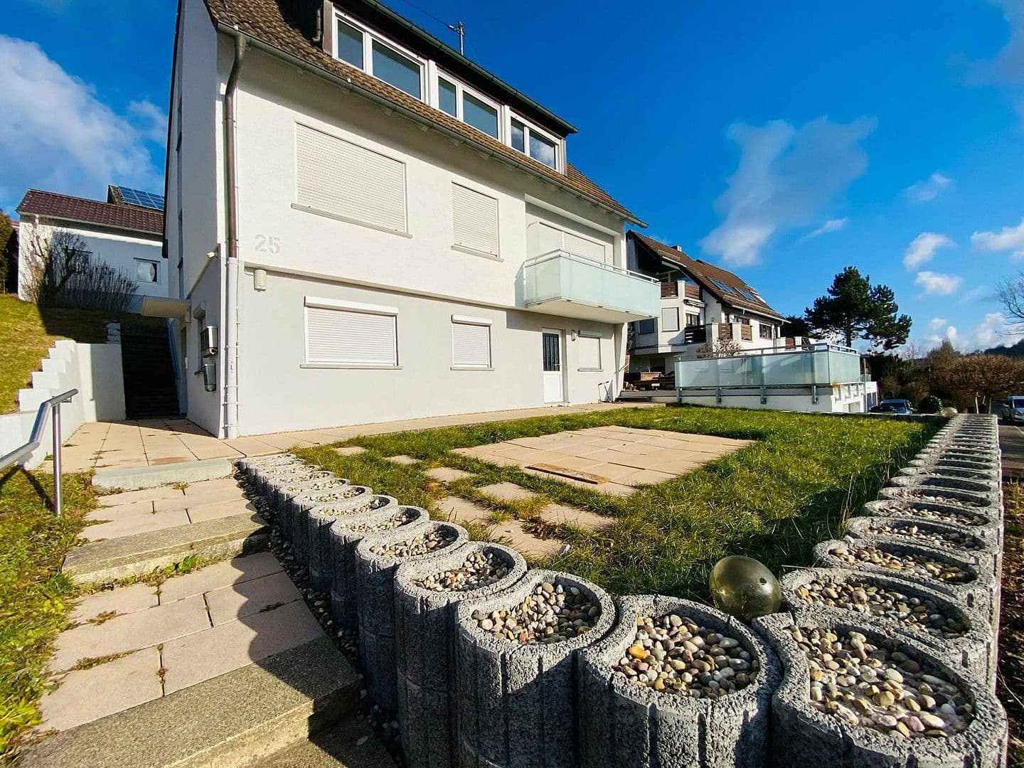 Predaj domu 180 m², pozemek 510 m², Wengertweg25, Aidlingen, Bádensko-Wurttembersko Predaj domu 180 m², pozemek 510 m², Wengertweg25, Aidlingen, Bádensko-Wurttembersko