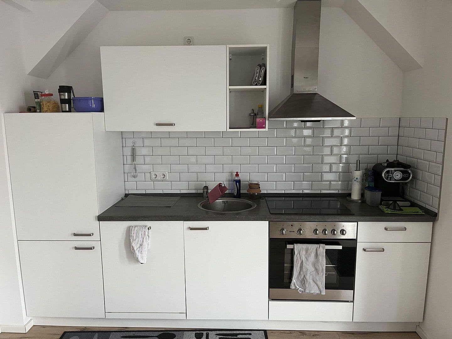 Prenájom bytu 1-izbový 40 m², Wolfsburg-Vorsfelde, Dolné Sasko Prenájom bytu 1-izbový 40 m², Wolfsburg-Vorsfelde, Dolné Sasko