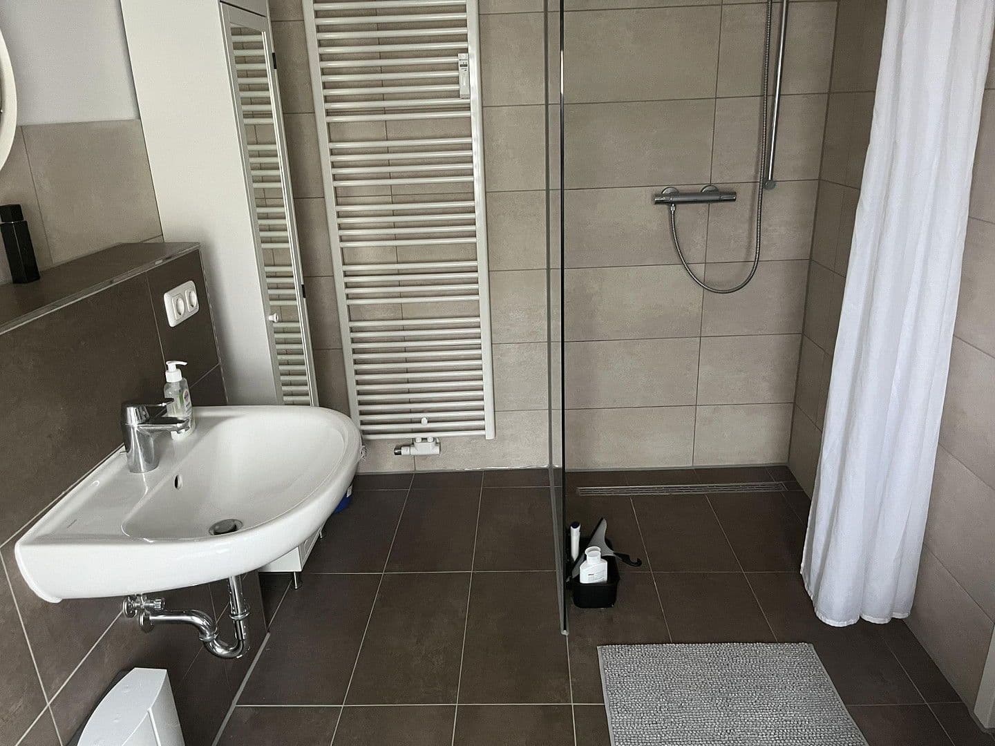 Prenájom bytu 1-izbový 40 m², Wolfsburg-Vorsfelde, Dolné Sasko Prenájom bytu 1-izbový 40 m², Wolfsburg-Vorsfelde, Dolné Sasko