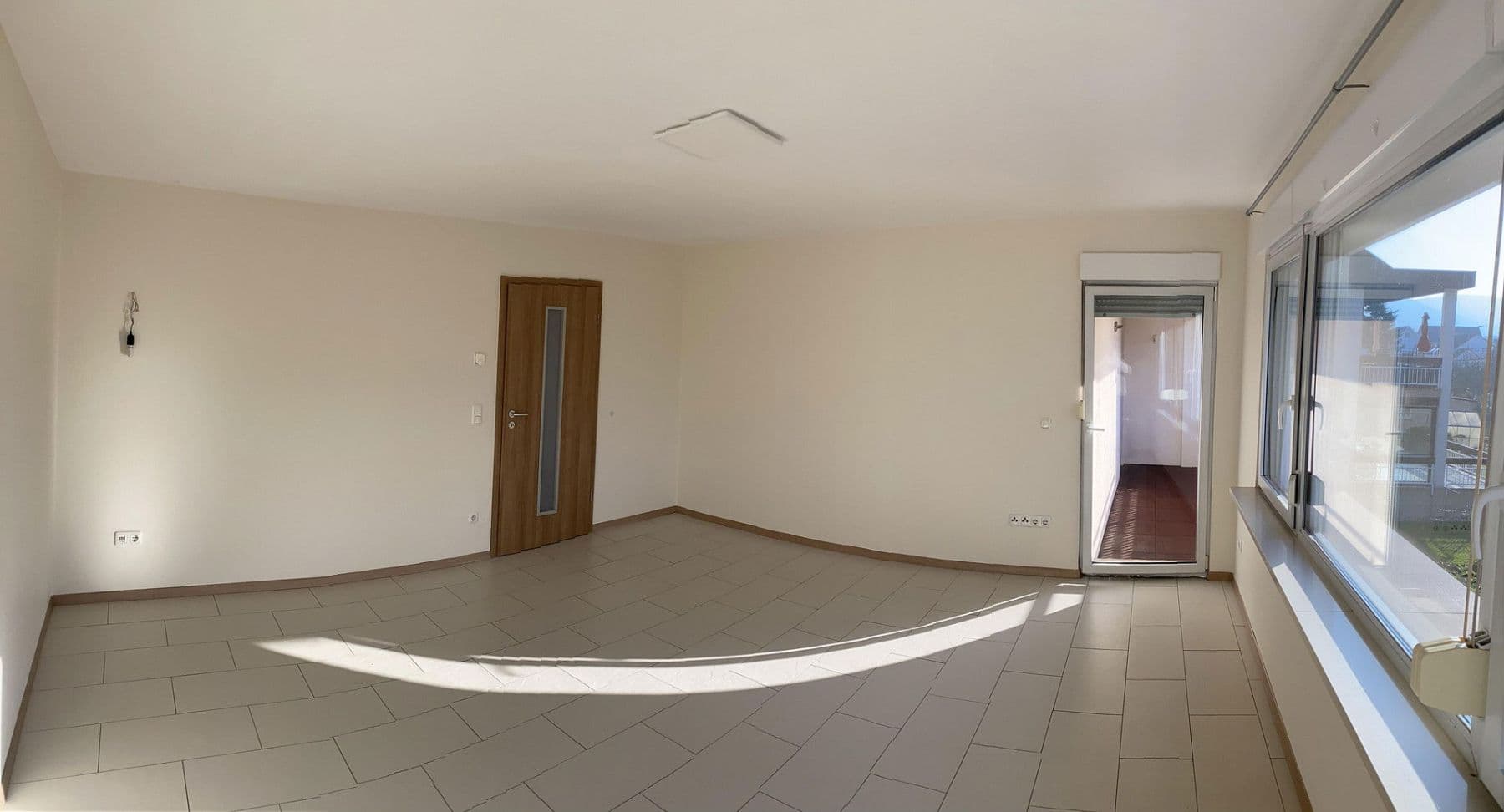 Prenájom bytu 3-izbový 76 m², Kleinheubach, Bavorsko Prenájom bytu 3-izbový 76 m², Kleinheubach, Bavorsko