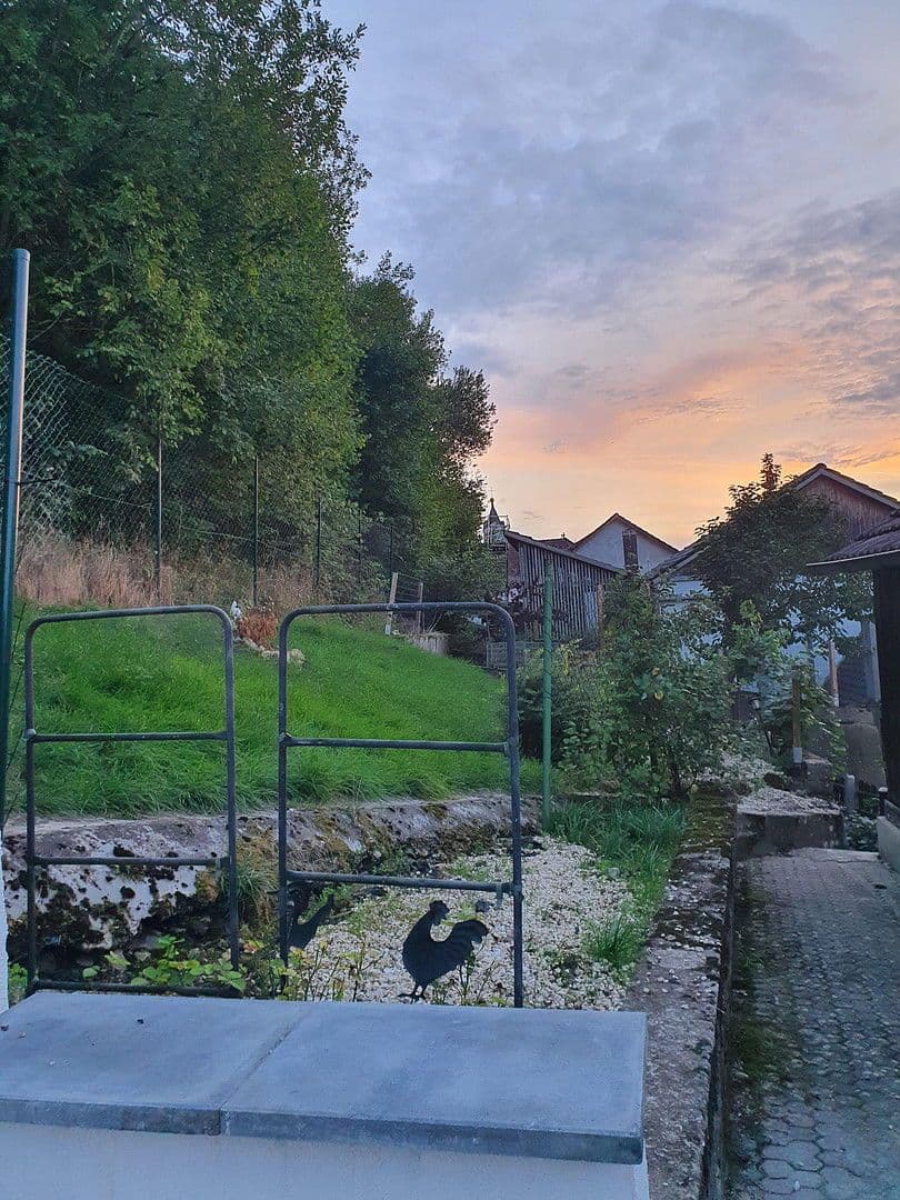 Predaj domu 145 m², pozemek 452 m², Altmannstein, Bavorsko Predaj domu 145 m², pozemek 452 m², Altmannstein, Bavorsko