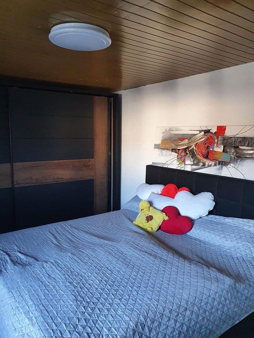 Predaj domu 145 m², pozemek 452 m², Altmannstein, Bavorsko Predaj domu 145 m², pozemek 452 m², Altmannstein, Bavorsko