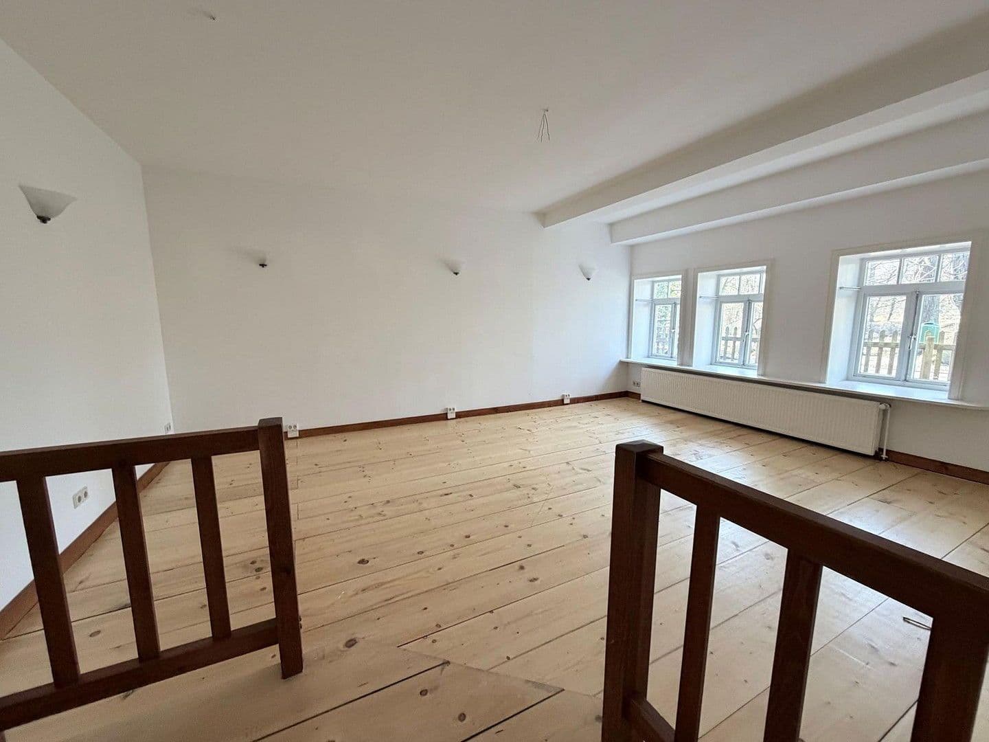 Prenájom domu 227 m², pozemek 550 m², An der Alpe 2, Neustadt am Rübenberge, Dolné Sasko Prenájom domu 227 m², pozemek 550 m², An der Alpe 2, Neustadt am Rübenberge, Dolné Sasko