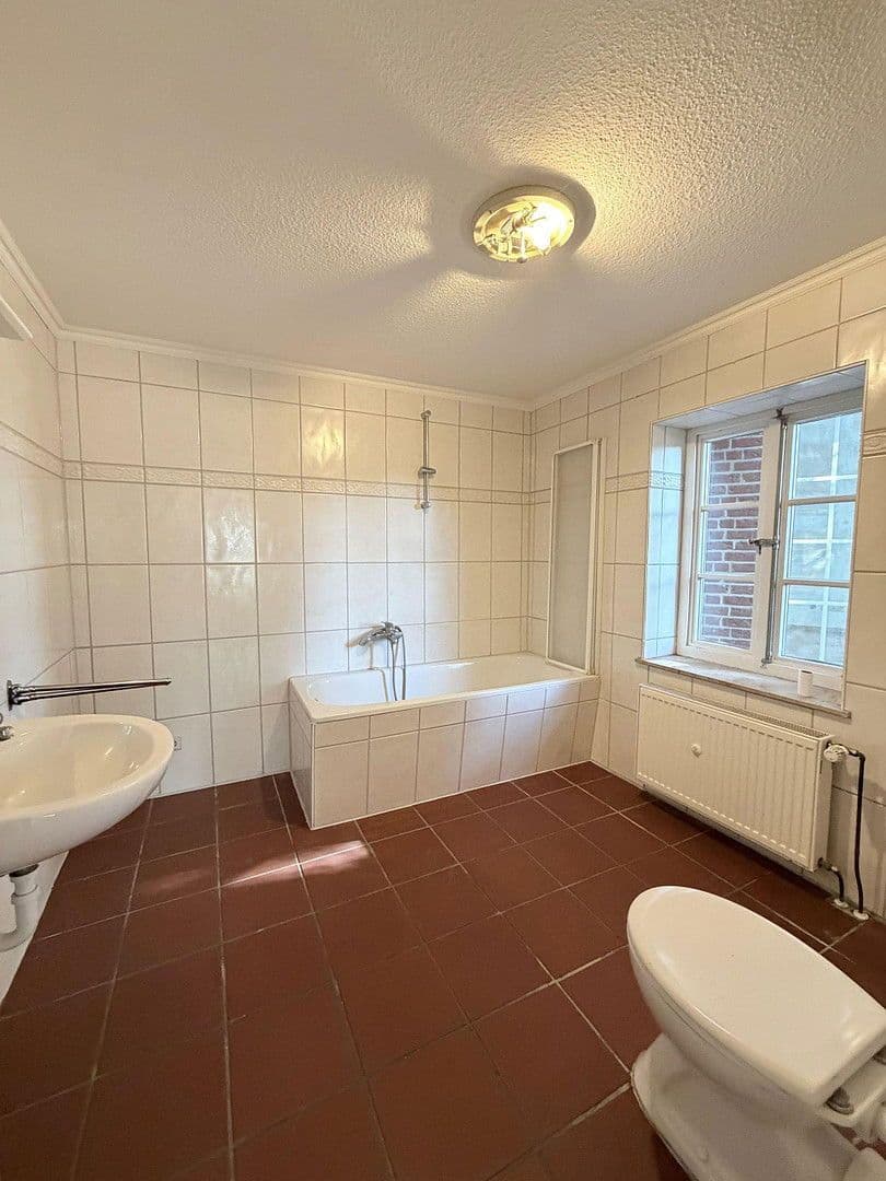 Prenájom domu 227 m², pozemek 550 m², An der Alpe 2, Neustadt am Rübenberge, Dolné Sasko Prenájom domu 227 m², pozemek 550 m², An der Alpe 2, Neustadt am Rübenberge, Dolné Sasko