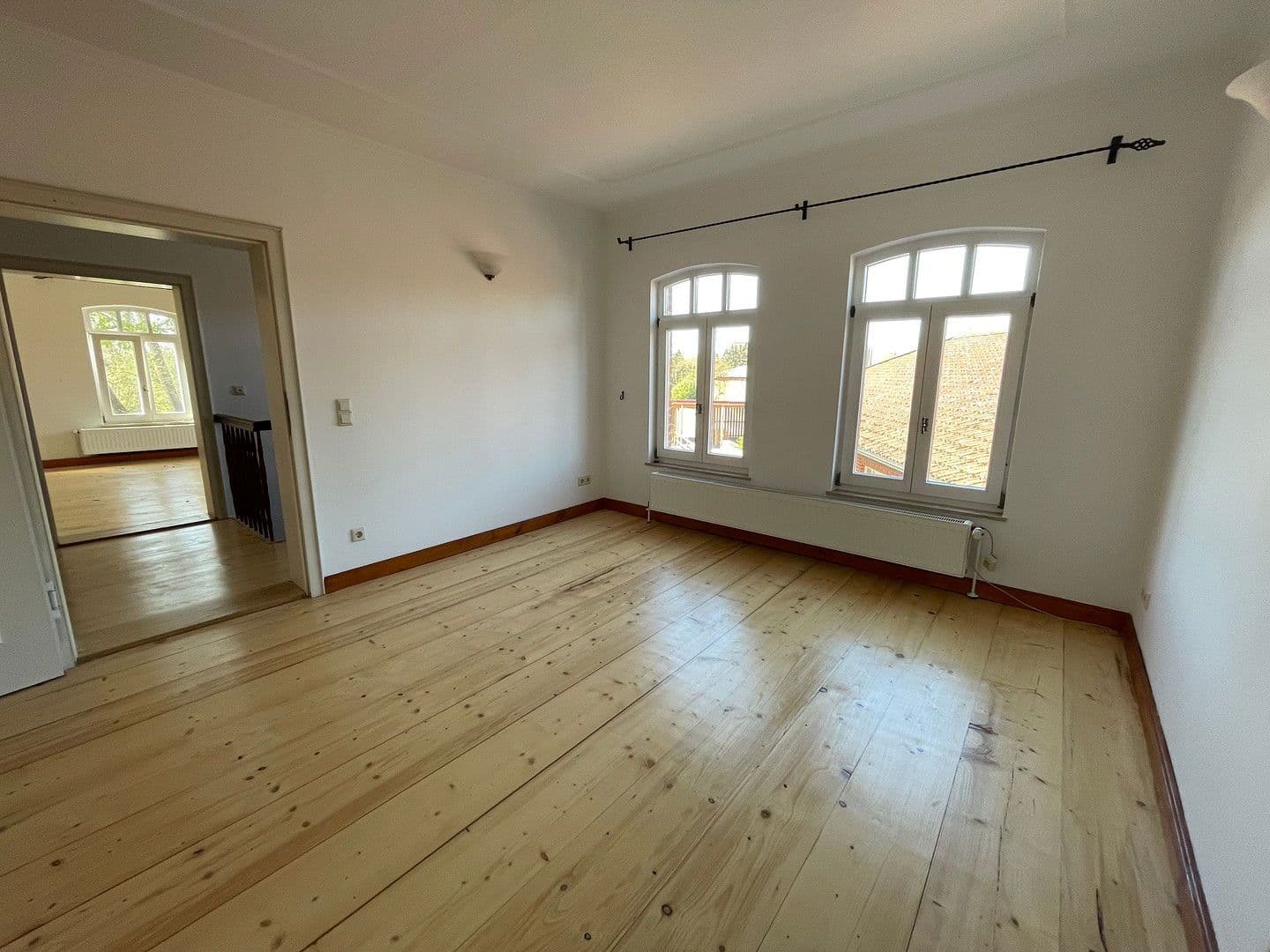 Prenájom domu 227 m², pozemek 550 m², An der Alpe 2, Neustadt am Rübenberge, Dolné Sasko Prenájom domu 227 m², pozemek 550 m², An der Alpe 2, Neustadt am Rübenberge, Dolné Sasko