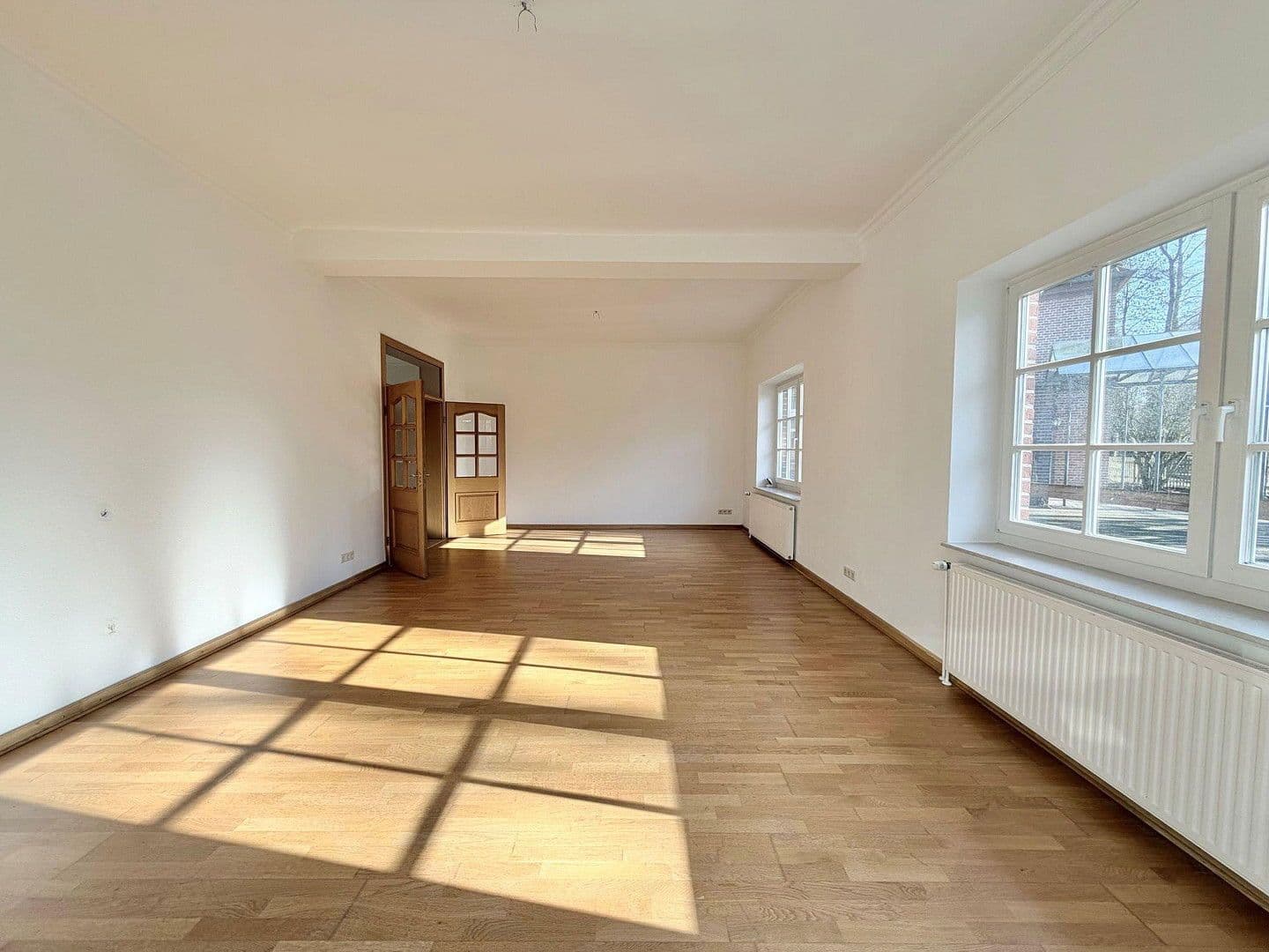 Prenájom bytu 3-izbový 164 m², An der Alpe 2, Neustadt am Rübenberge, Dolné Sasko Prenájom bytu 3-izbový 164 m², An der Alpe 2, Neustadt am Rübenberge, Dolné Sasko