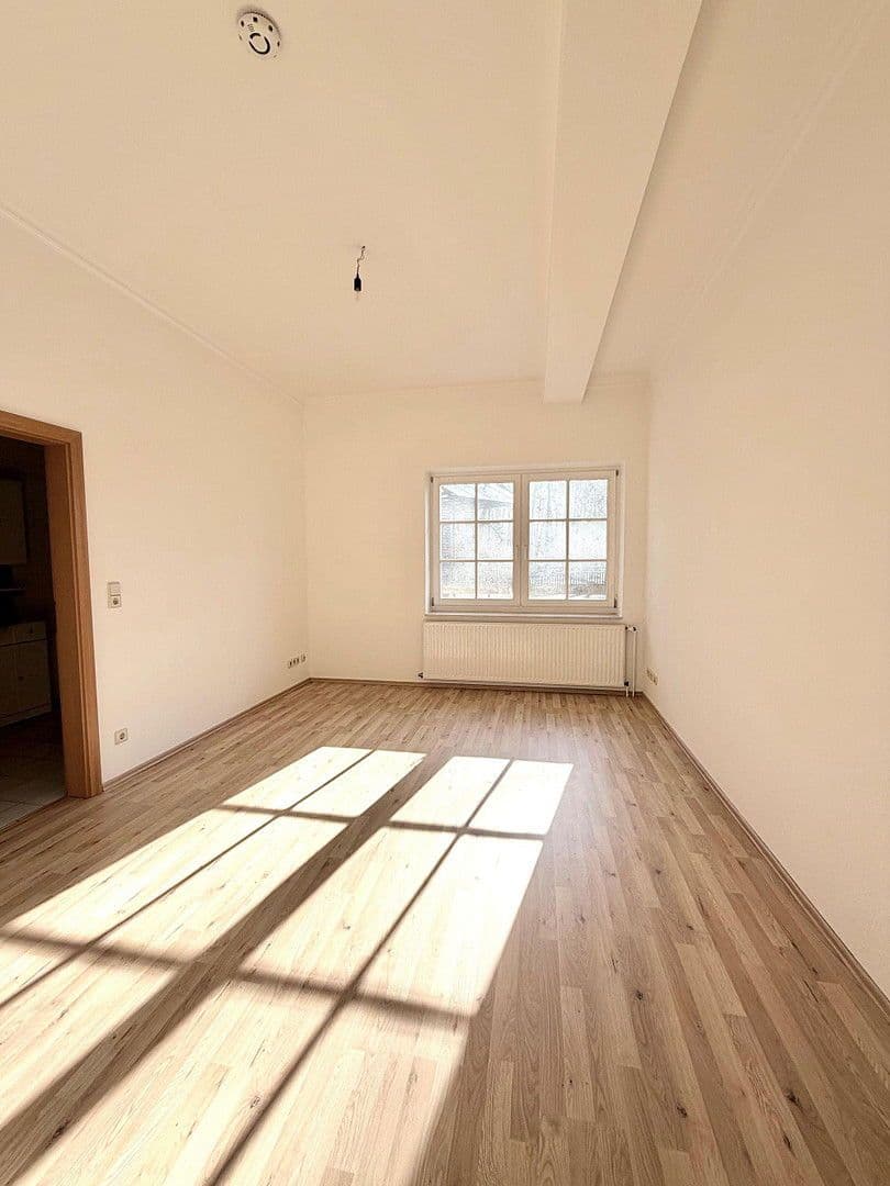 Prenájom bytu 3-izbový 164 m², An der Alpe 2, Neustadt am Rübenberge, Dolné Sasko Prenájom bytu 3-izbový 164 m², An der Alpe 2, Neustadt am Rübenberge, Dolné Sasko