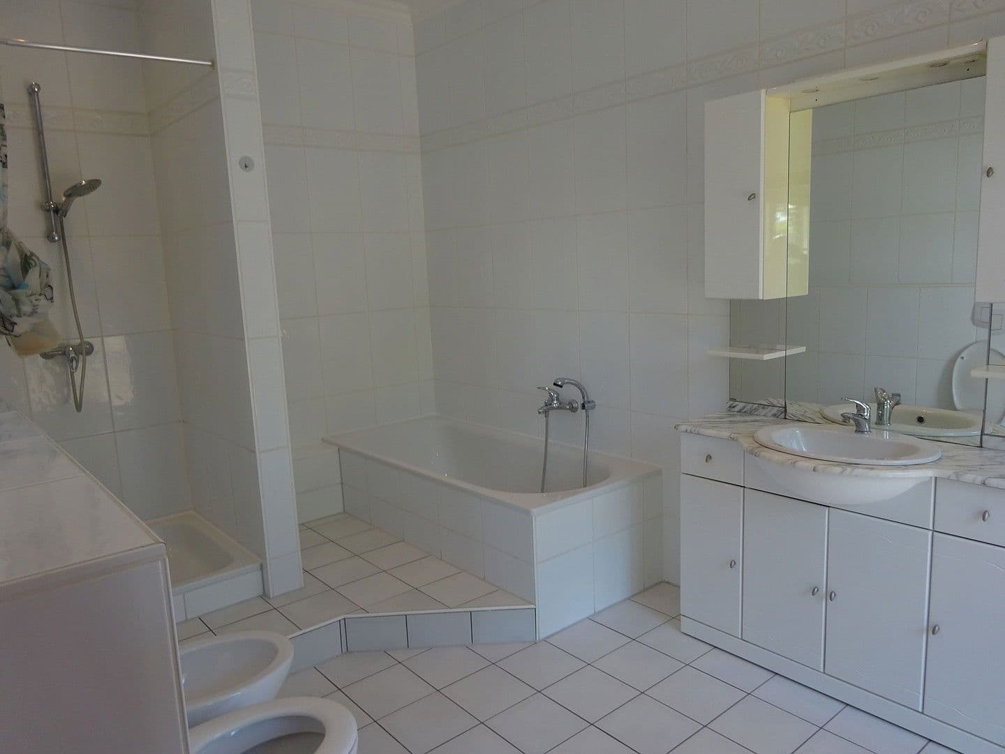 Prenájom bytu 3-izbový 164 m², An der Alpe 2, Neustadt am Rübenberge, Dolné Sasko Prenájom bytu 3-izbový 164 m², An der Alpe 2, Neustadt am Rübenberge, Dolné Sasko