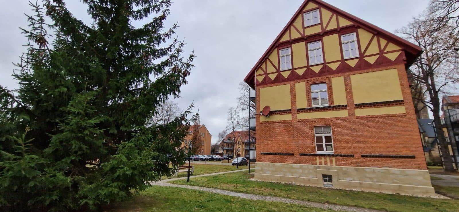 Prenájom bytu 3-izbový 105 m², Stresemannstrasse 17, Quedlinburg, Sasko-Anhaltsko Prenájom bytu 3-izbový 105 m², Stresemannstrasse 17, Quedlinburg, Sasko-Anhaltsko