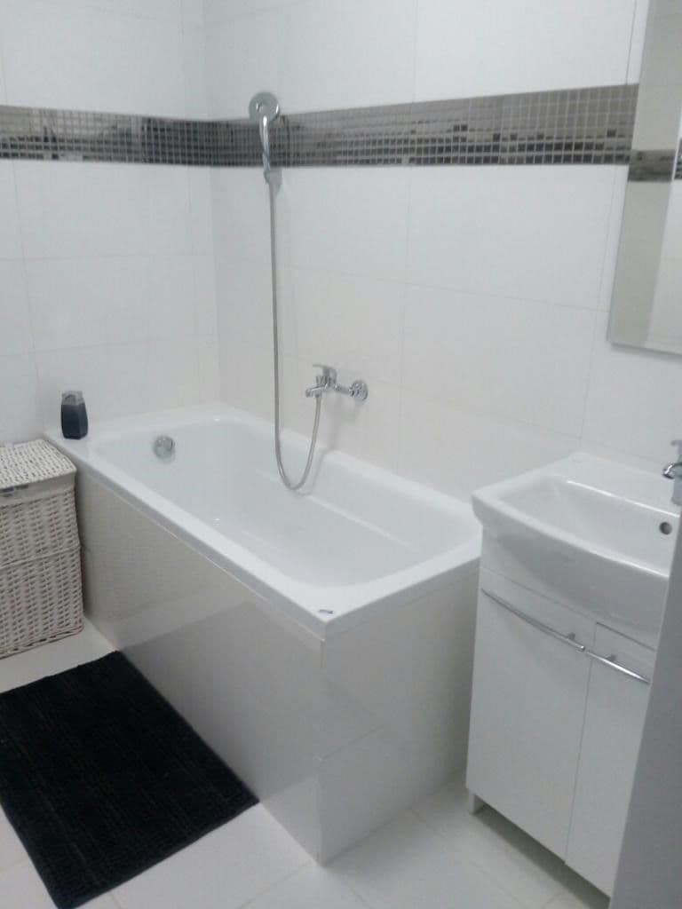 Prenájom bytu 2-izbový 62 m², Kostnická, Chomutov, Ústecký kraj Prenájom bytu 2-izbový 62 m², Kostnická, Chomutov, Ústecký kraj