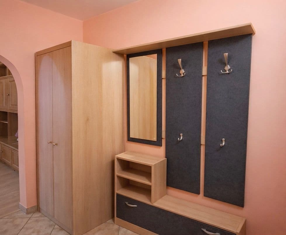 Prenájom bytu 1-izbový 35 m², Pádivého, Trenčín, Trenčiansky kraj Prenájom bytu 1-izbový 35 m², Pádivého, Trenčín, Trenčiansky kraj