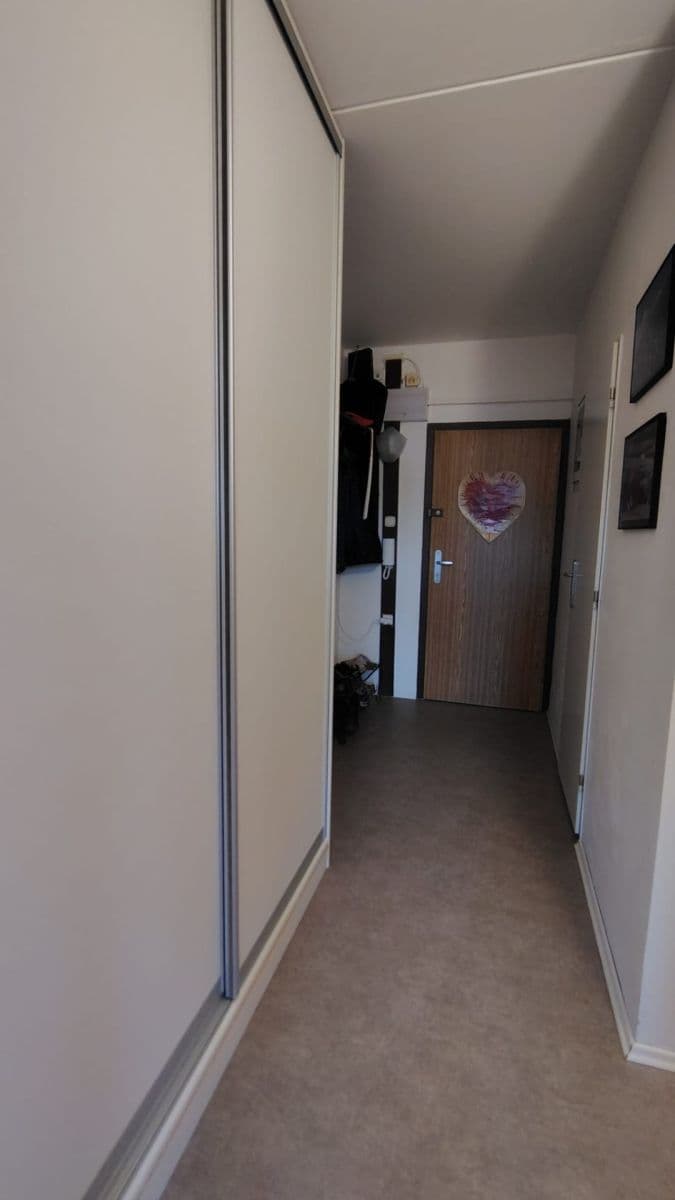 Prenájom bytu 3-izbový 65 m², Hasova, Praha, Praha Prenájom bytu 3-izbový 65 m², Hasova, Praha, Praha