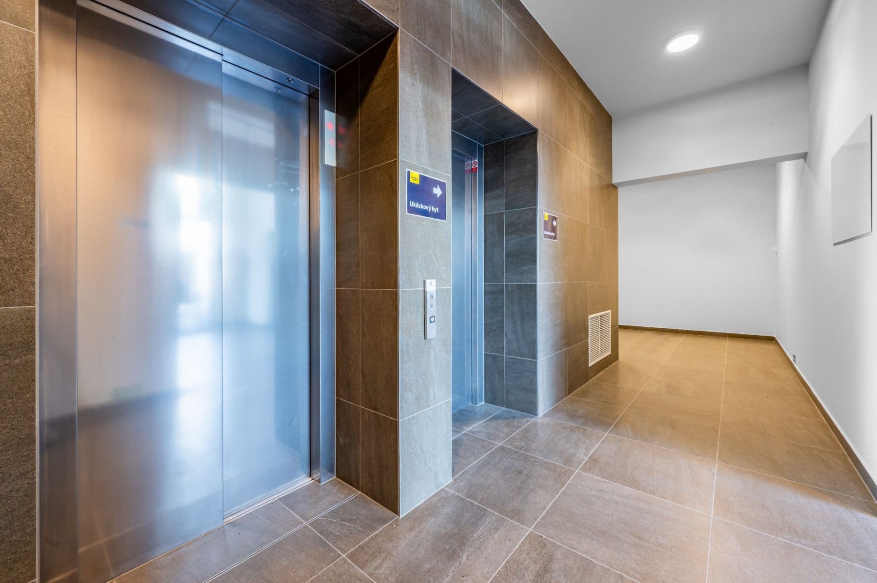 Prenájom bytu 1-izbový 32 m², Poděbradská, Praha, Praha Prenájom bytu 1-izbový 32 m², Poděbradská, Praha, Praha