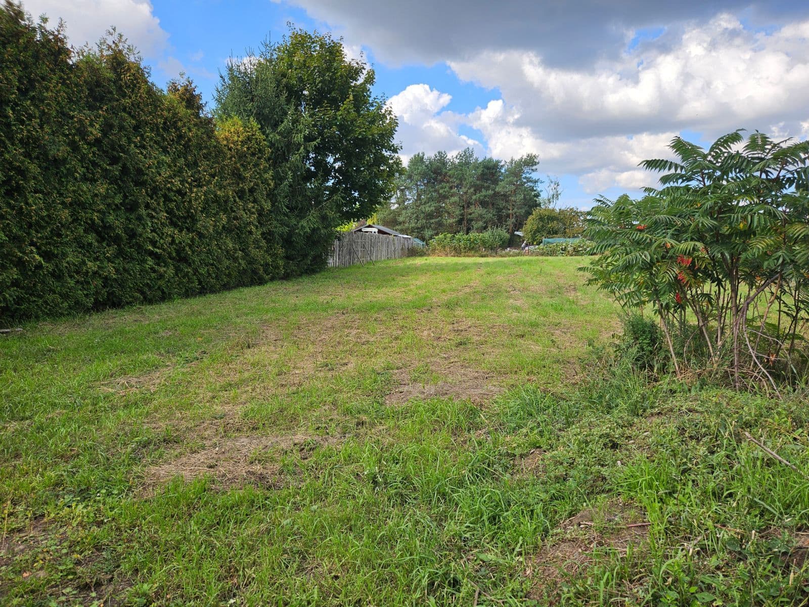 Predaj pozemku 1.141 m², Mělník, Středočeský kraj Predaj pozemku 1.141 m², Mělník, Středočeský kraj