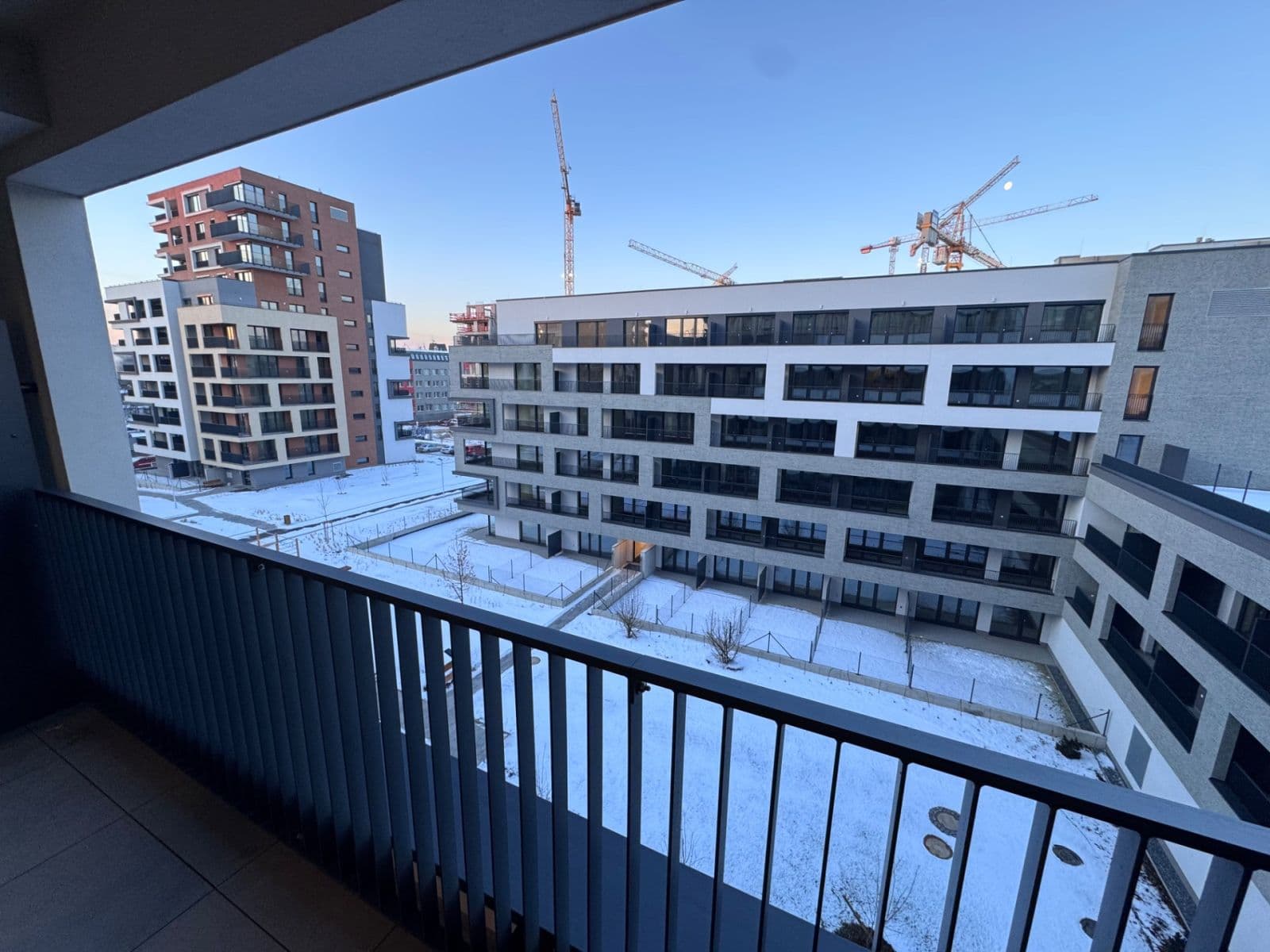 Prenájom bytu 1-izbový 32 m², Poděbradská, Praha, Praha Prenájom bytu 1-izbový 32 m², Poděbradská, Praha, Praha