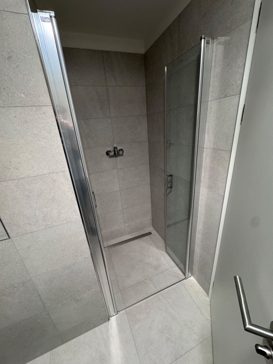 Prenájom bytu 1-izbový 32 m², Poděbradská, Praha, Praha Prenájom bytu 1-izbový 32 m², Poděbradská, Praha, Praha