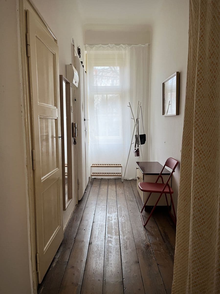 Prenájom bytu 70 m², Chvalova, Praha, Praha Prenájom bytu 70 m², Chvalova, Praha, Praha