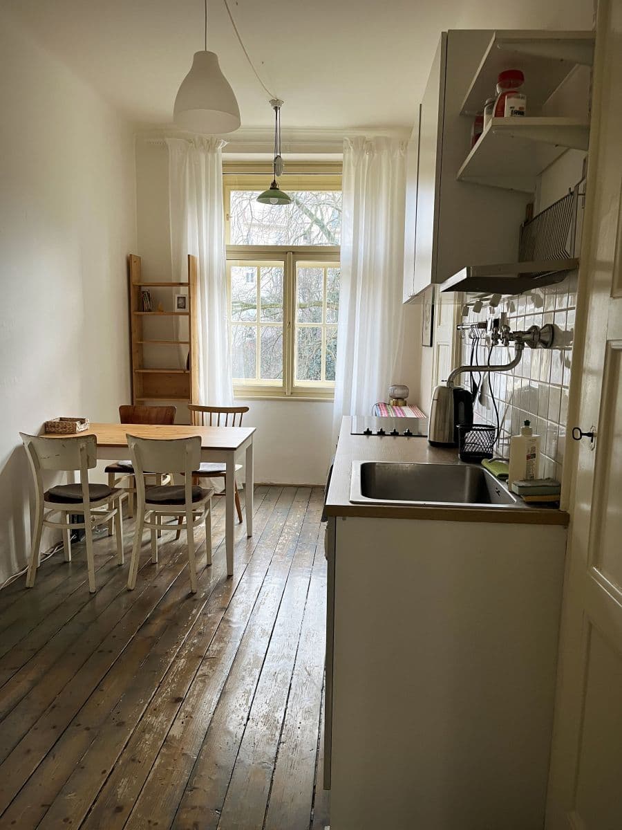 Prenájom bytu 70 m², Chvalova, Praha, Praha Prenájom bytu 70 m², Chvalova, Praha, Praha