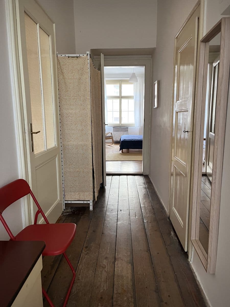 Prenájom bytu 70 m², Chvalova, Praha, Praha Prenájom bytu 70 m², Chvalova, Praha, Praha