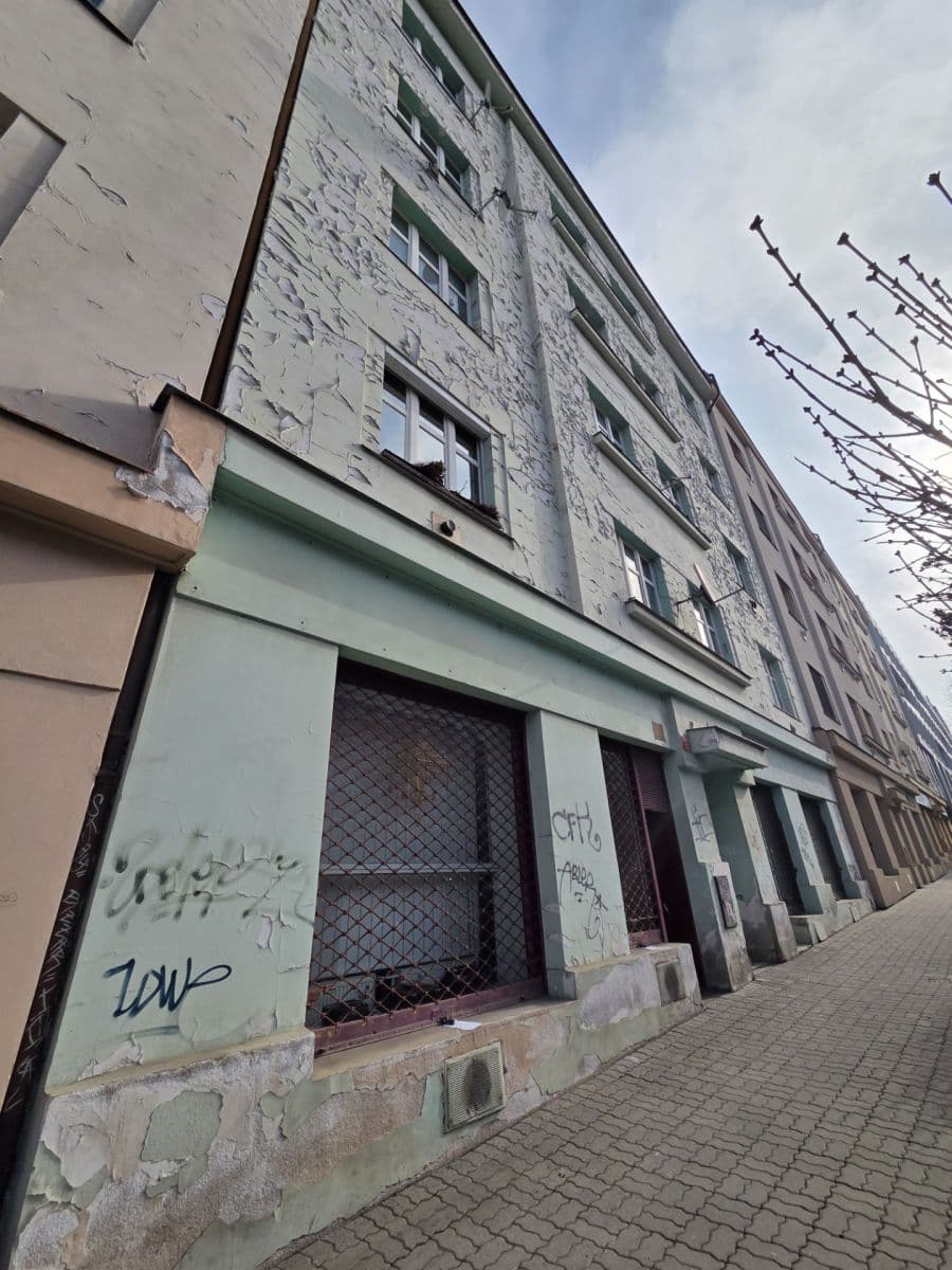 Predaj bytu 2-izbový 54 m², 5. května, Praha, Praha Predaj bytu 2-izbový 54 m², 5. května, Praha, Praha