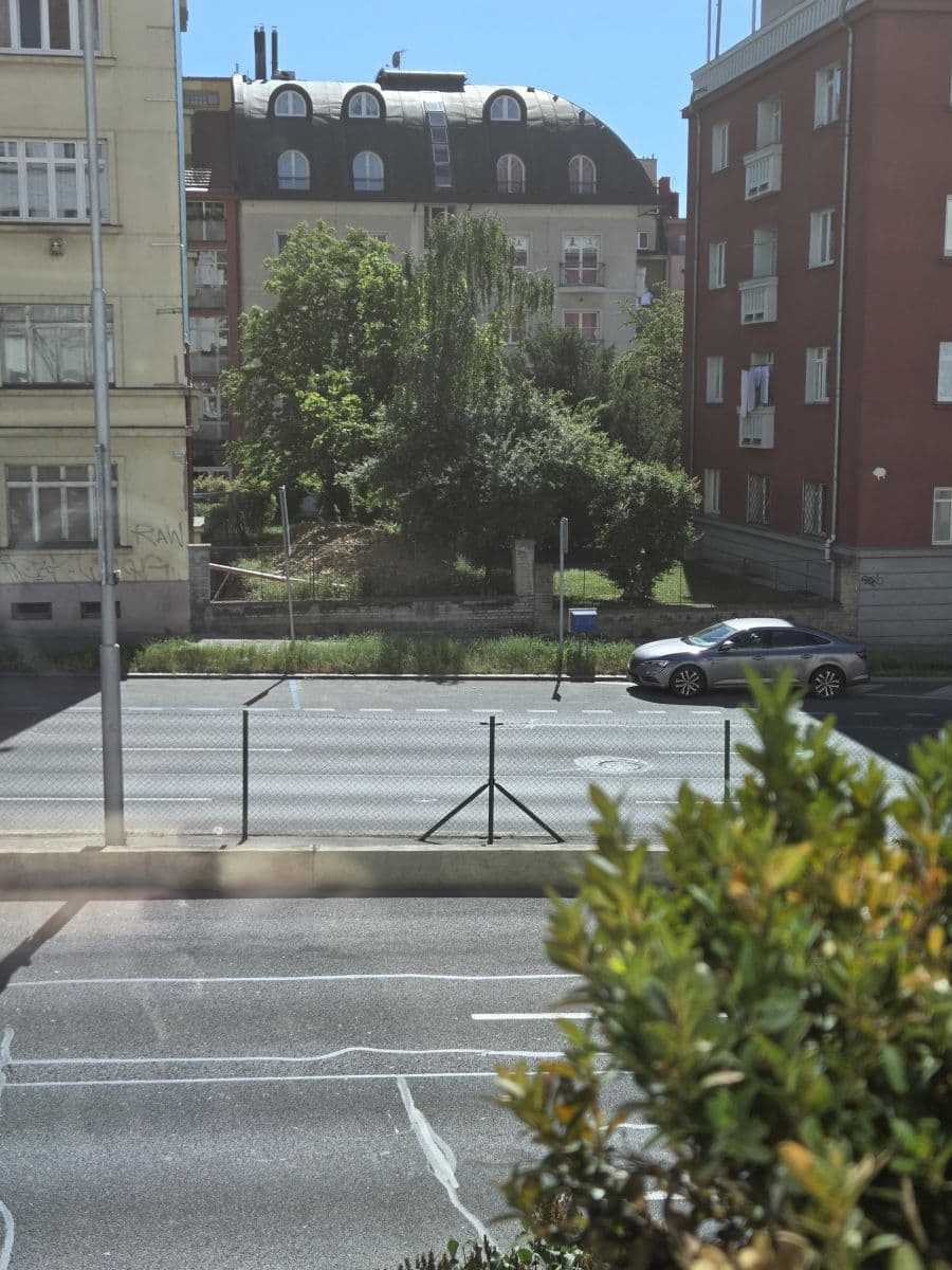 Predaj bytu 2-izbový 54 m², 5. května, Praha, Praha Predaj bytu 2-izbový 54 m², 5. května, Praha, Praha