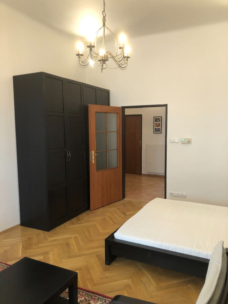 Prenájom bytu 2-izbový 51 m², Šumavská, Praha, Praha Prenájom bytu 2-izbový 51 m², Šumavská, Praha, Praha