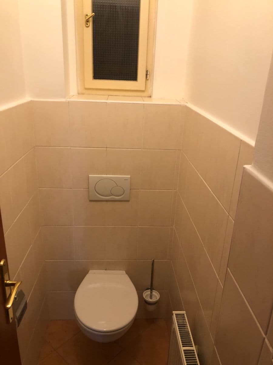 Prenájom bytu 2-izbový 51 m², Šumavská, Praha, Praha Prenájom bytu 2-izbový 51 m², Šumavská, Praha, Praha