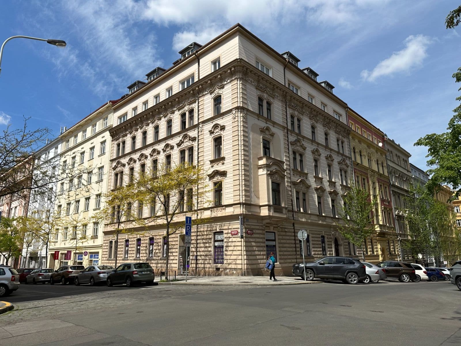 Prenájom bytu 2-izbový 51 m², Šumavská, Praha, Praha Prenájom bytu 2-izbový 51 m², Šumavská, Praha, Praha