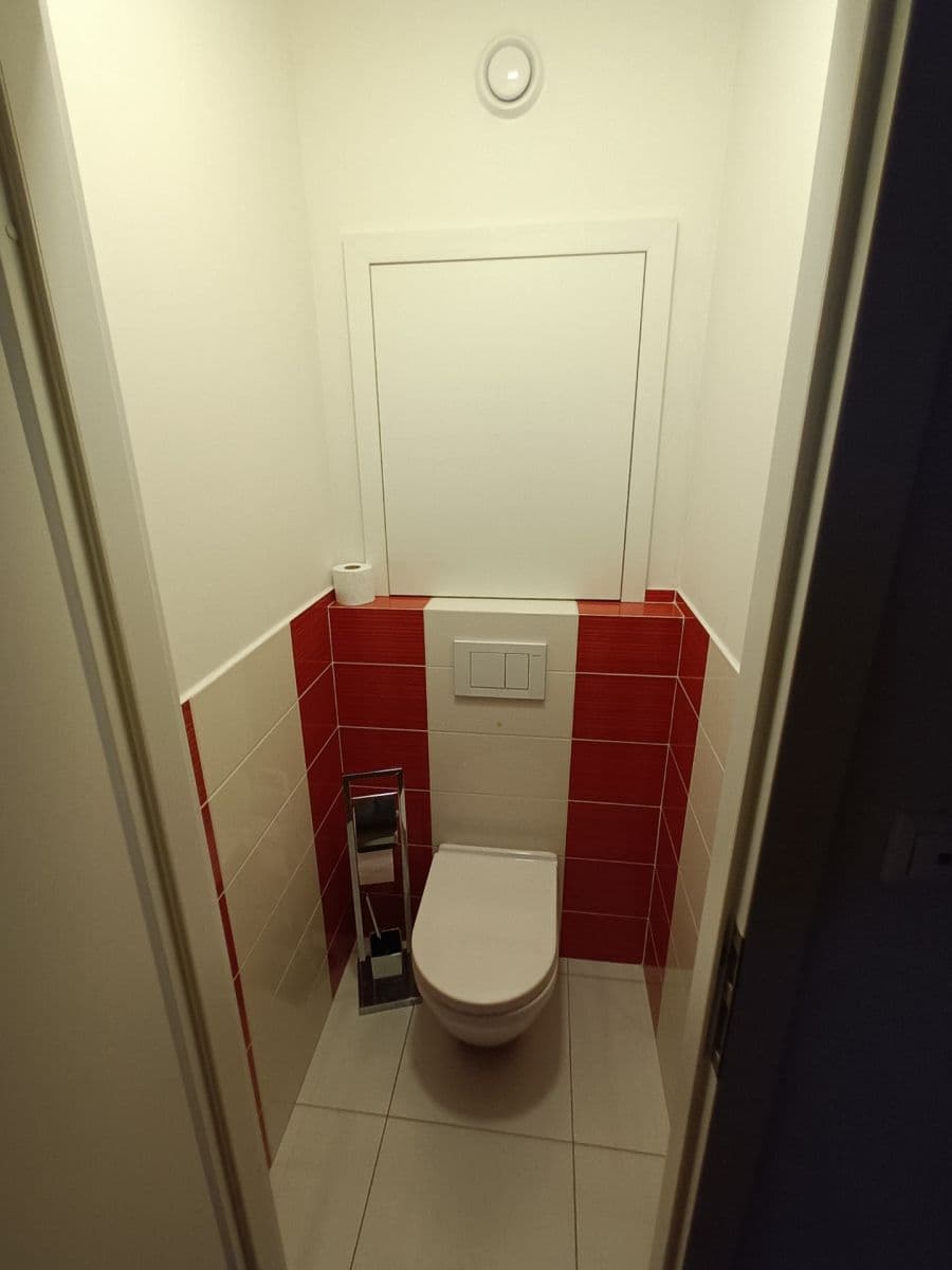 Prenájom bytu 3-izbový 79 m², Zelená, Olomouc, Olomoucký kraj Prenájom bytu 3-izbový 79 m², Zelená, Olomouc, Olomoucký kraj