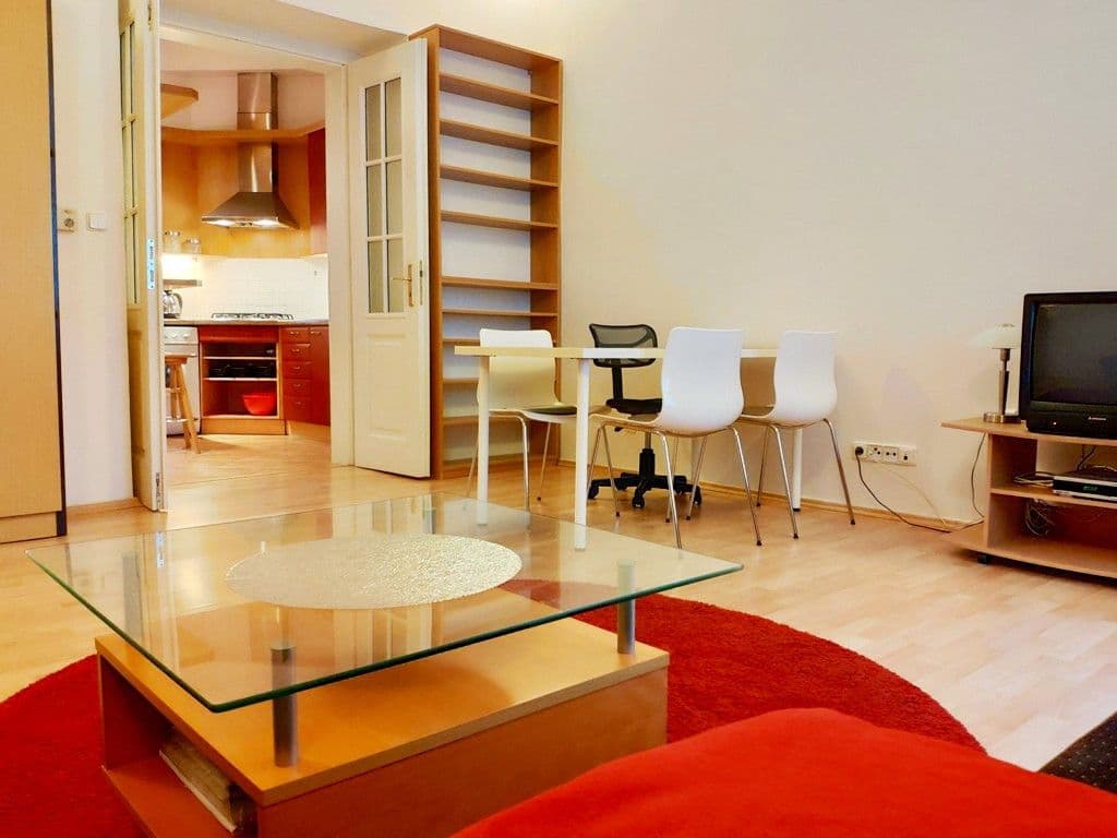 Prenájom bytu 1-izbový 43 m², Řehořova, Praha, Praha Prenájom bytu 1-izbový 43 m², Řehořova, Praha, Praha