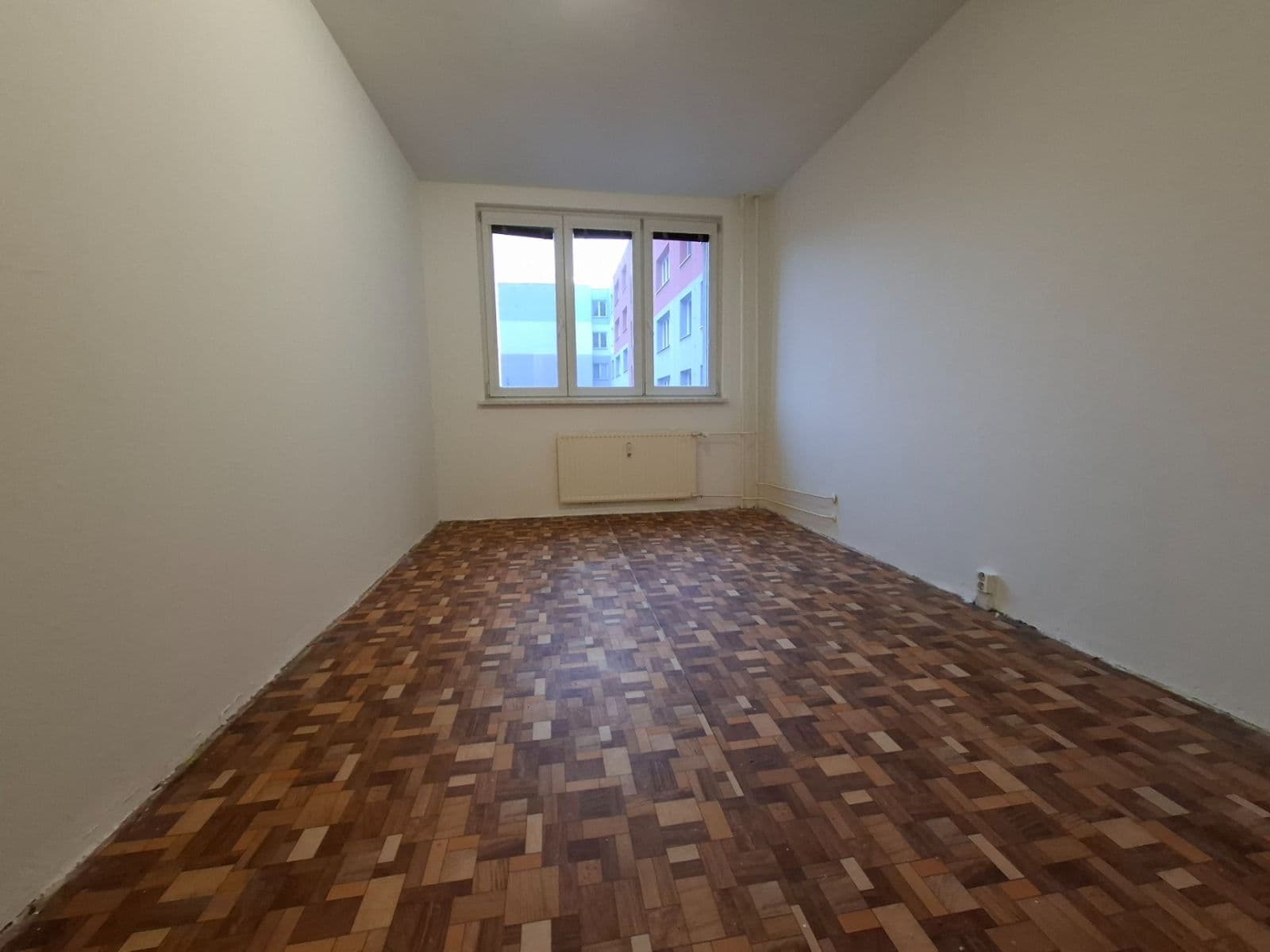 Predaj bytu 3-izbový 70 m², Rezkova, Ostrava, Moravskoslezský kraj Predaj bytu 3-izbový 70 m², Rezkova, Ostrava, Moravskoslezský kraj