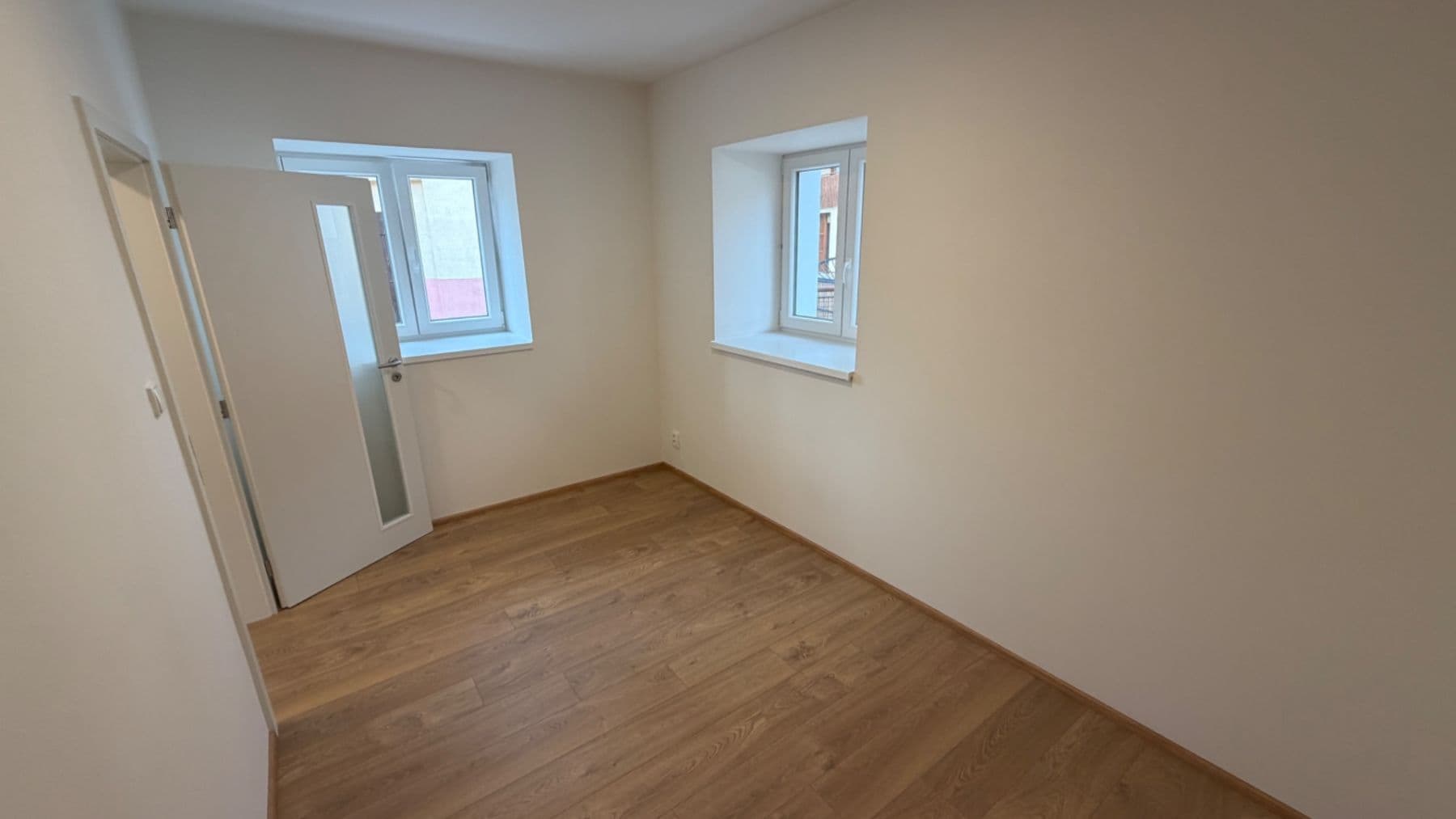 Prenájom bytu 2-izbový 37 m², Na Potoce, Divišov, Středočeský kraj Prenájom bytu 2-izbový 37 m², Na Potoce, Divišov, Středočeský kraj