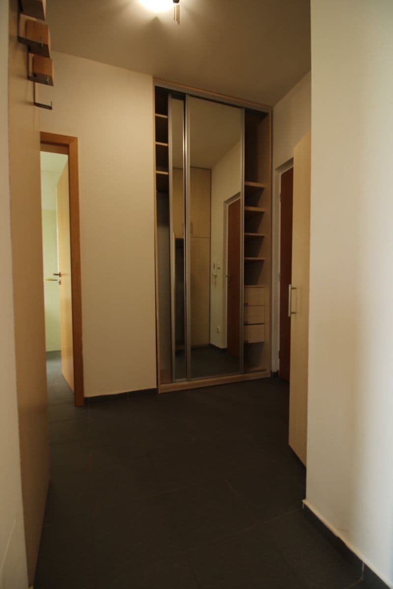 Prenájom bytu 1-izbový 49 m², U Zátiší, Praha, Praha Prenájom bytu 1-izbový 49 m², U Zátiší, Praha, Praha