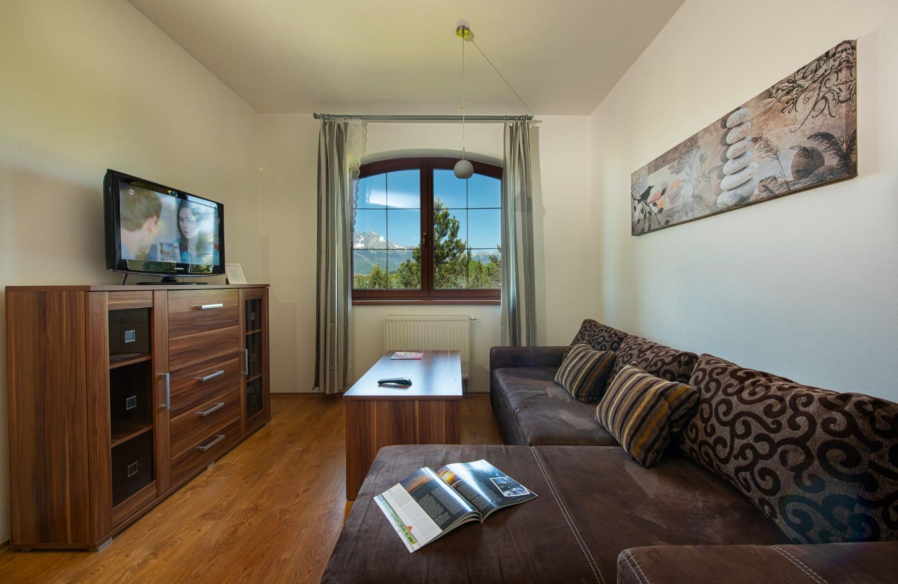 Prenájom bytu 2-izbový 50 m², Tatranská, Veľká Lomnica, Prešovský kraj Prenájom bytu 2-izbový 50 m², Tatranská, Veľká Lomnica, Prešovský kraj