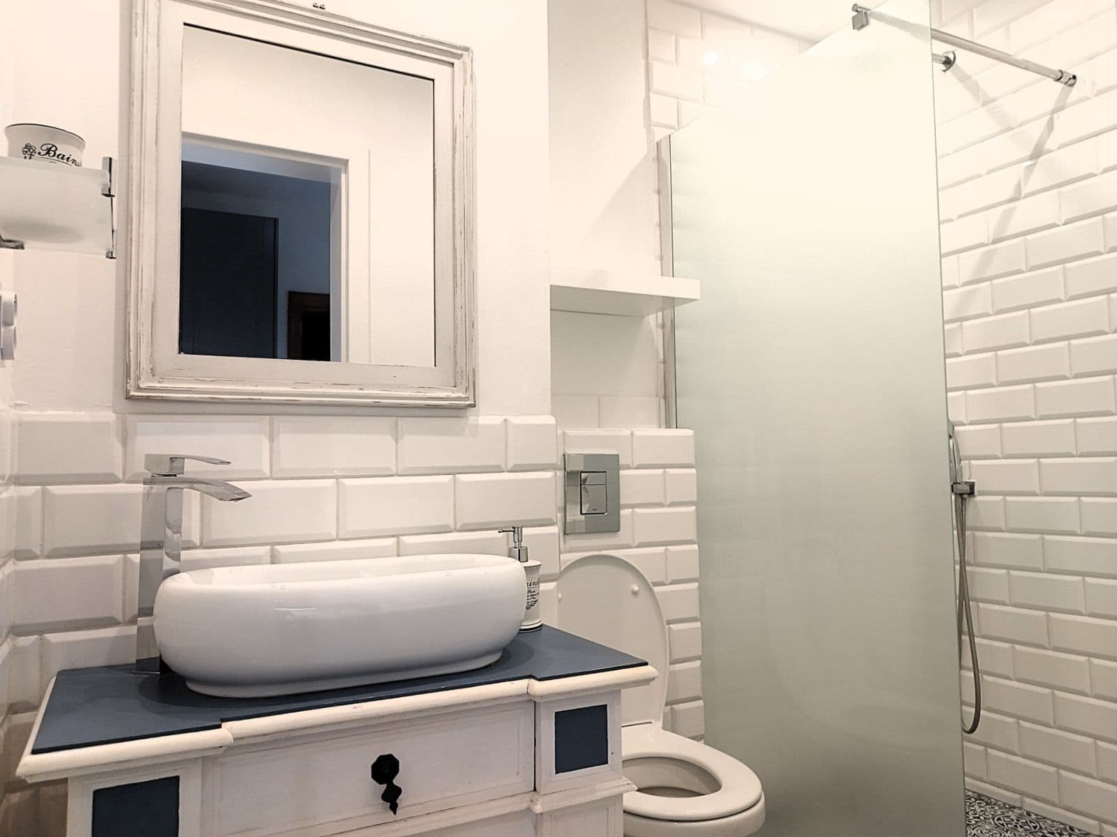 Prenájom bytu 1-izbový 26 m², Martinengova, Bratislava - mestská časť Staré Mesto, Bratislavský kraj Prenájom bytu 1-izbový 26 m², Martinengova, Bratislava - mestská časť Staré Mesto, Bratislavský kraj