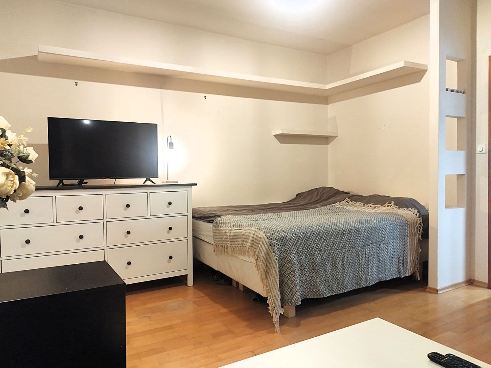 Prenájom bytu 1-izbový 26 m², Martinengova, Bratislava - mestská časť Staré Mesto, Bratislavský kraj Prenájom bytu 1-izbový 26 m², Martinengova, Bratislava - mestská časť Staré Mesto, Bratislavský kraj