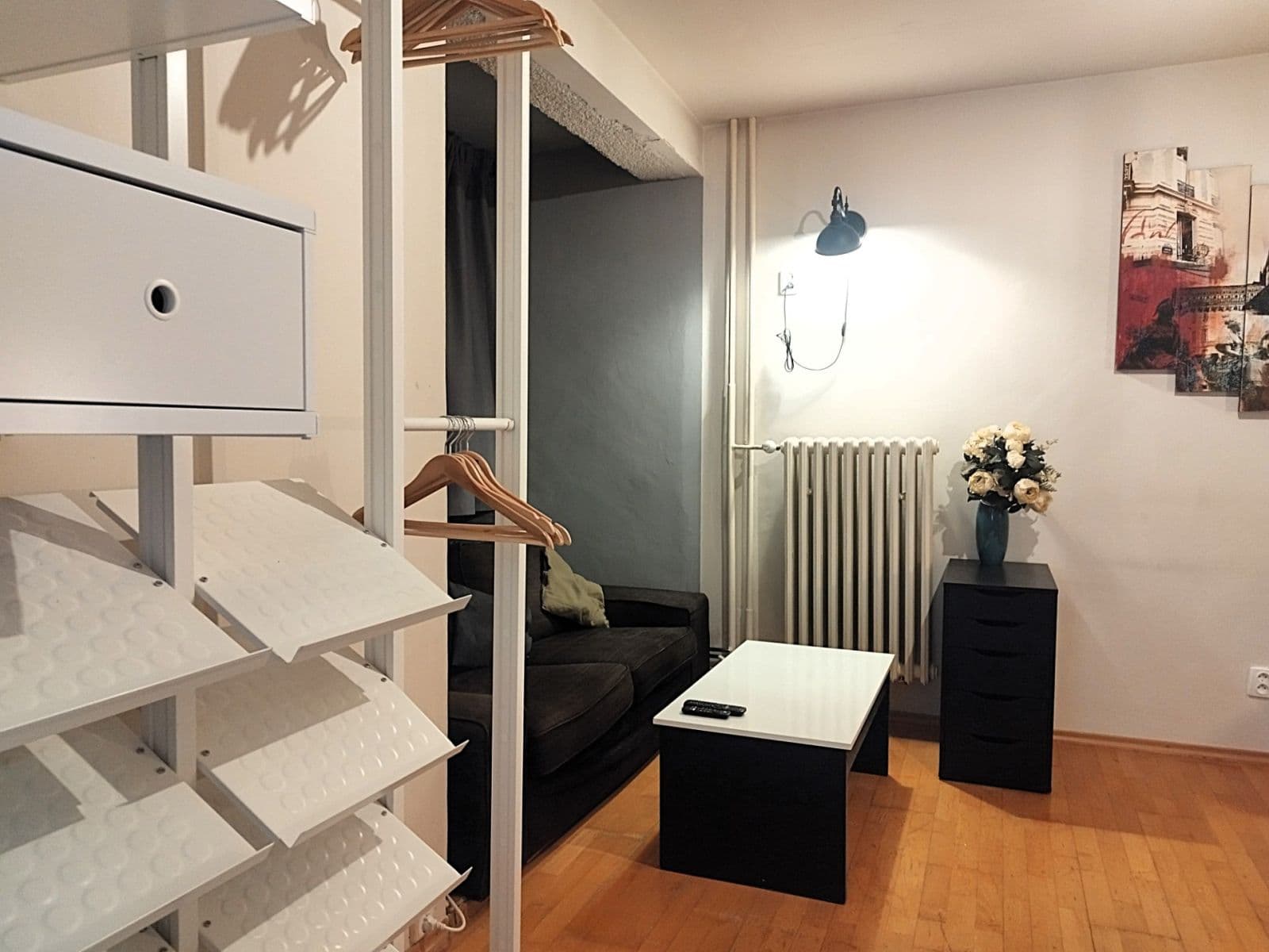 Prenájom bytu 1-izbový 26 m², Martinengova, Bratislava - mestská časť Staré Mesto, Bratislavský kraj Prenájom bytu 1-izbový 26 m², Martinengova, Bratislava - mestská časť Staré Mesto, Bratislavský kraj