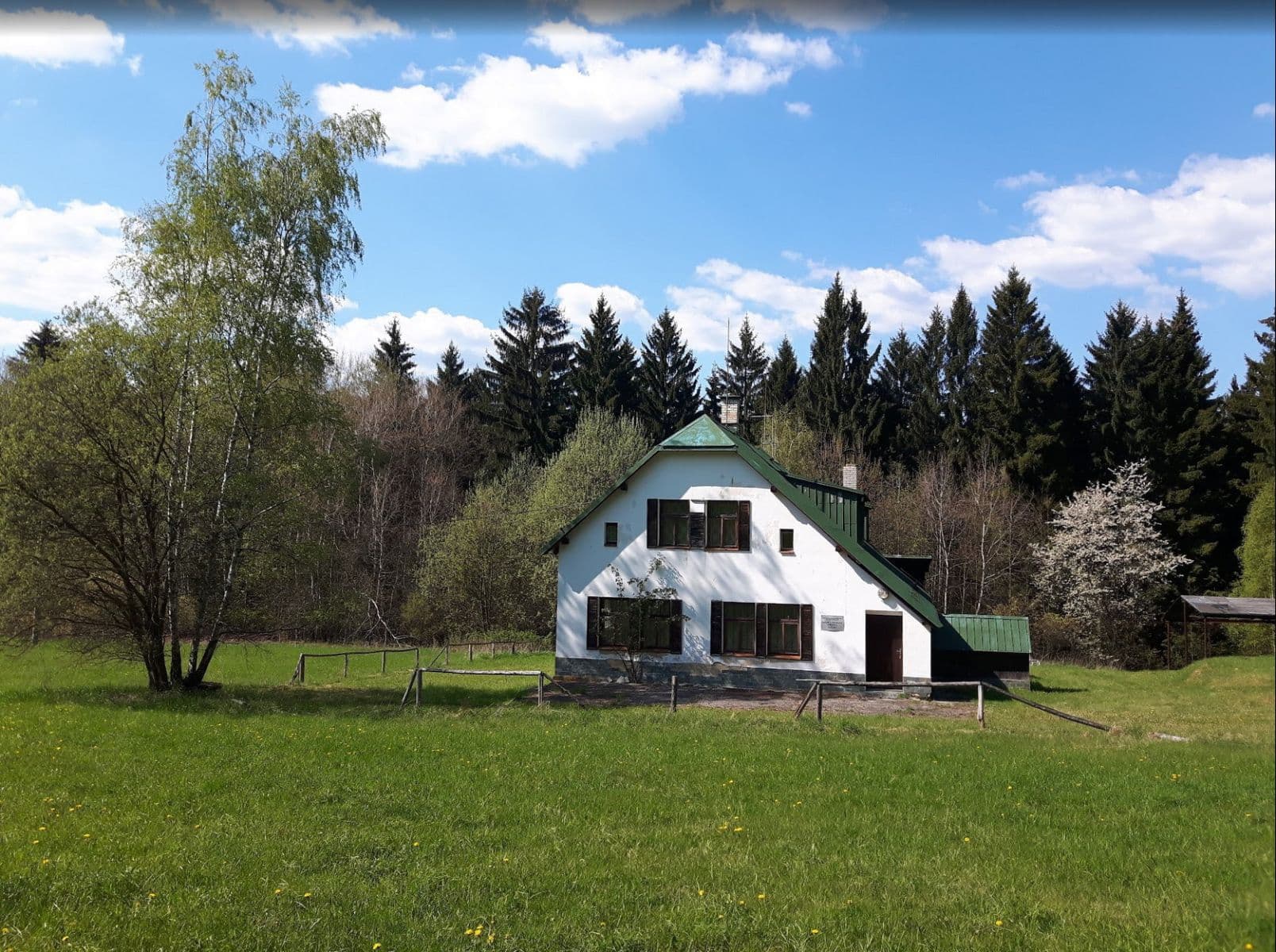 Predaj rekreačného objektu 850 m², pozemek 5.500 m², Pěnčín, Liberecký kraj Predaj rekreačného objektu 850 m², pozemek 5.500 m², Pěnčín, Liberecký kraj