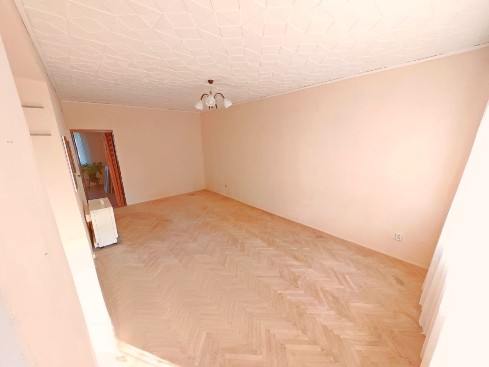 Predaj bytu 3-izbový 63 m², Nedomická, Všetaty, Středočeský kraj Predaj bytu 3-izbový 63 m², Nedomická, Všetaty, Středočeský kraj