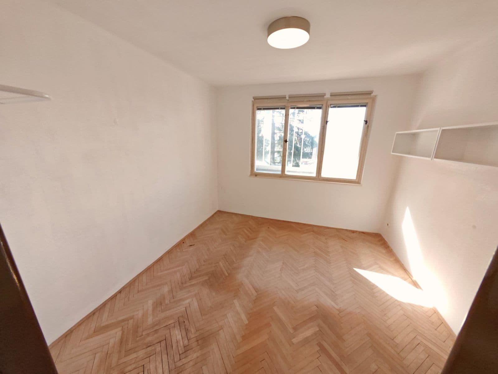 Predaj bytu 3-izbový 63 m², Nedomická, Všetaty, Středočeský kraj Predaj bytu 3-izbový 63 m², Nedomická, Všetaty, Středočeský kraj
