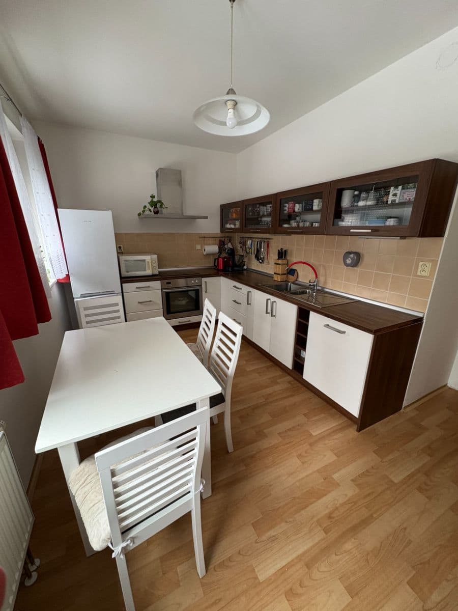 Predaj bytu 2-izbový 70 m², Franze Kafky, Mariánské Lázně, Karlovarský kraj Predaj bytu 2-izbový 70 m², Franze Kafky, Mariánské Lázně, Karlovarský kraj