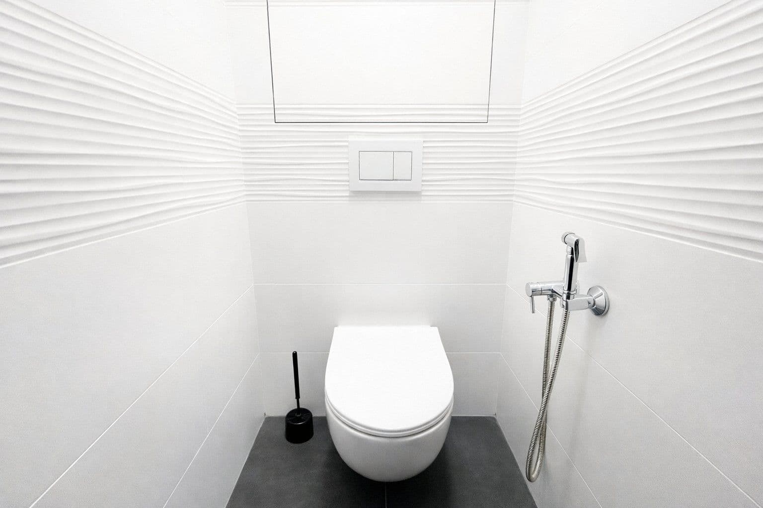 Prenájom bytu 4-izbový 90 m², Tererova, Praha, Praha Prenájom bytu 4-izbový 90 m², Tererova, Praha, Praha