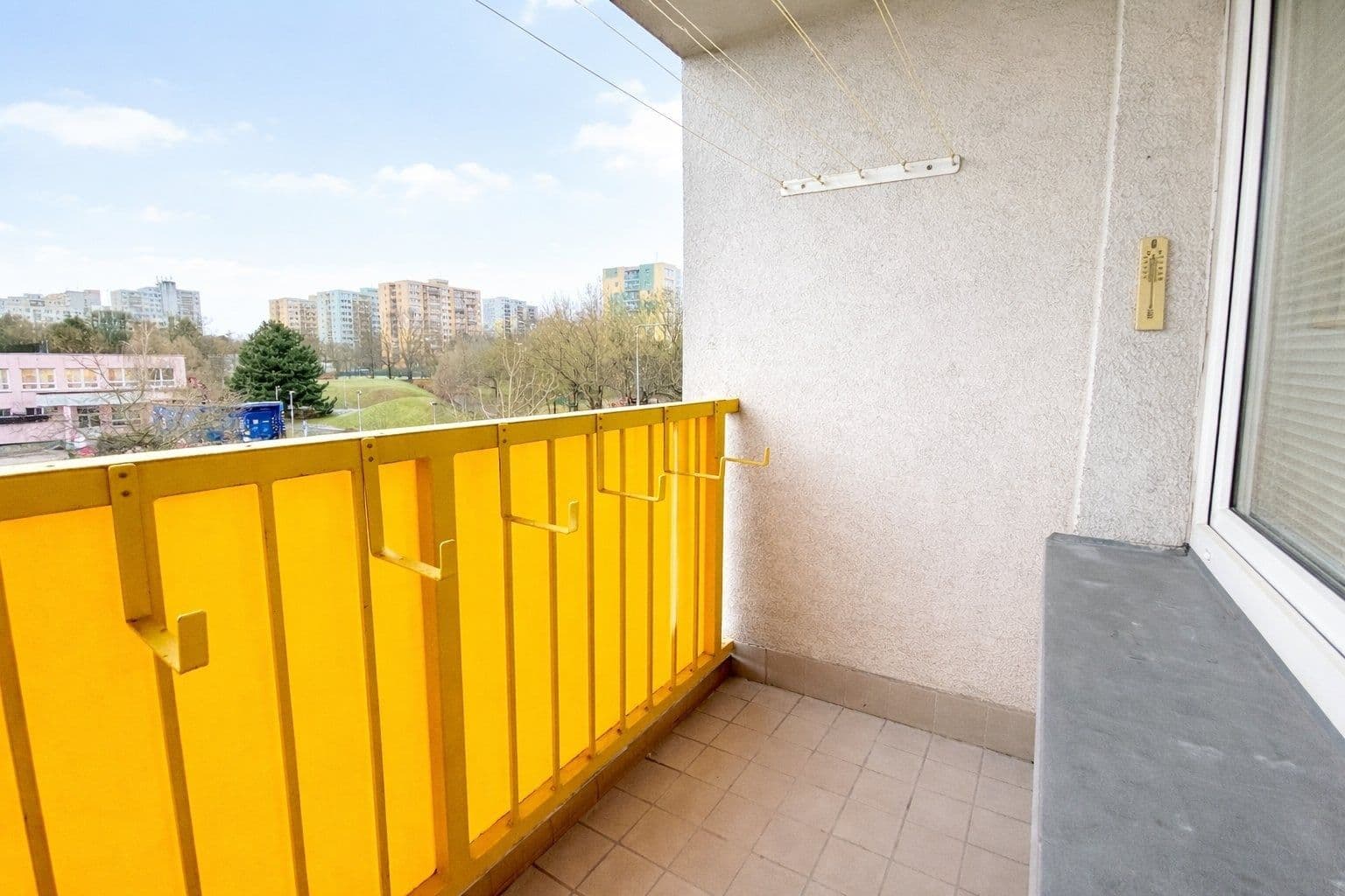 Prenájom bytu 4-izbový 90 m², Tererova, Praha, Praha Prenájom bytu 4-izbový 90 m², Tererova, Praha, Praha