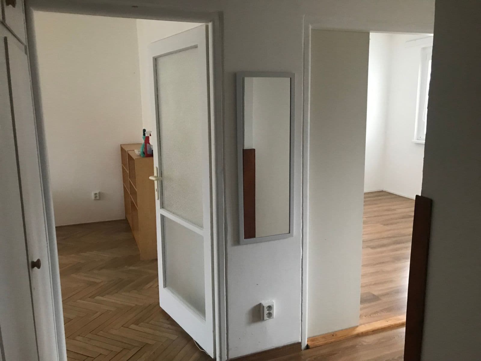 Prenájom bytu 2-izbový 55 m², Dřevnická, Zlín, Zlínský kraj Prenájom bytu 2-izbový 55 m², Dřevnická, Zlín, Zlínský kraj