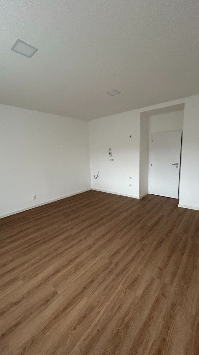 Predaj bytu 1-izbový 29 m², Kolbenova, Praha, Praha Predaj bytu 1-izbový 29 m², Kolbenova, Praha, Praha