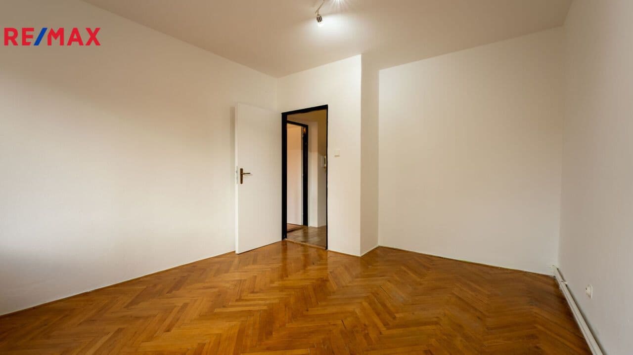 Prenájom bytu 2-izbový 56 m², Maxima Gorkého, Vyškov, Jihomoravský kraj Prenájom bytu 2-izbový 56 m², Maxima Gorkého, Vyškov, Jihomoravský kraj