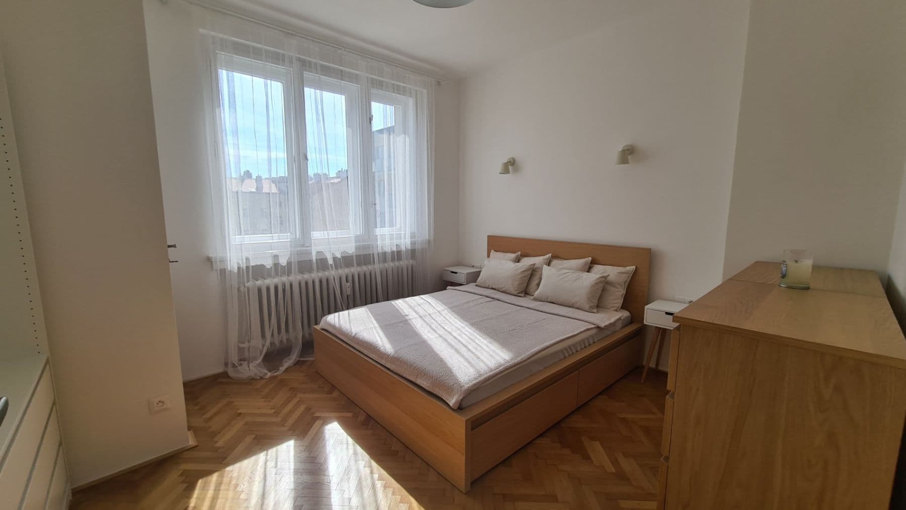 Prenájom bytu 2-izbový 45 m², Vrázova, Praha, Praha Prenájom bytu 2-izbový 45 m², Vrázova, Praha, Praha