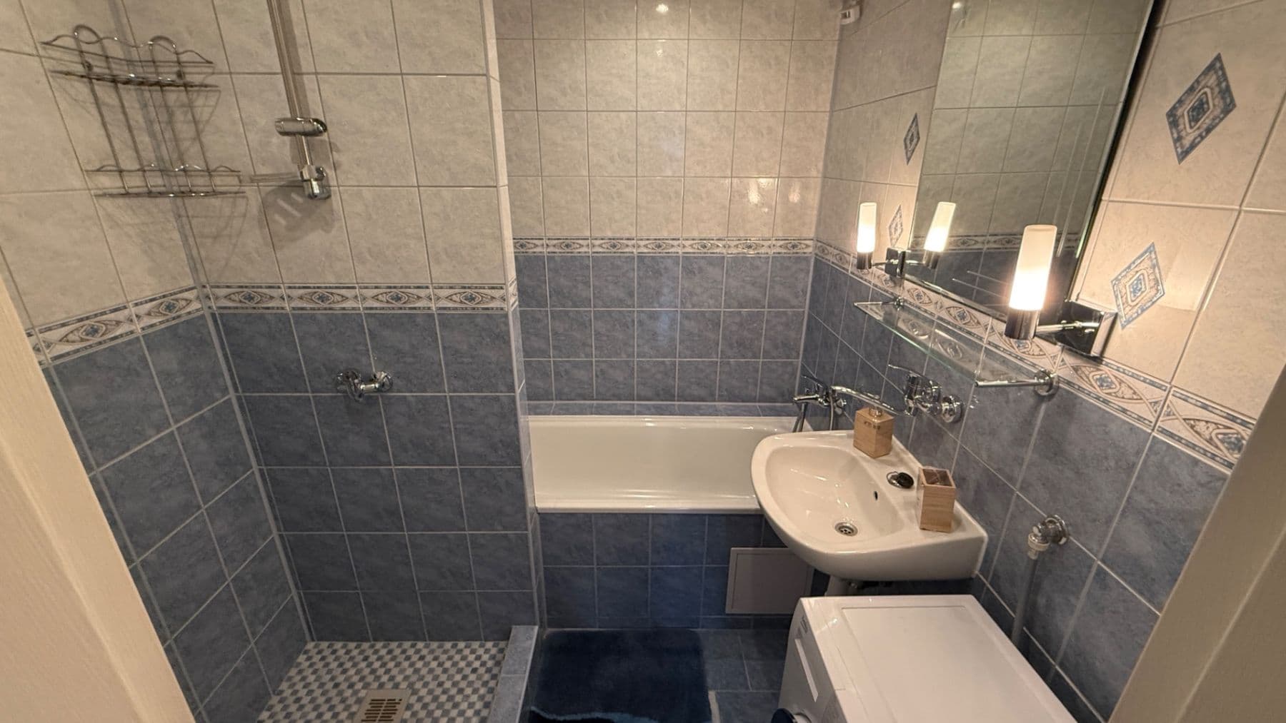 Prenájom bytu 3-izbový 80 m², Nobelova, Nové Mesto, Bratislavský kraj Prenájom bytu 3-izbový 80 m², Nobelova, Nové Mesto, Bratislavský kraj